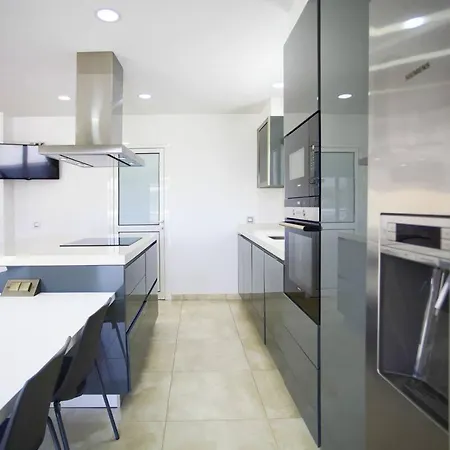 度假居 De Luxe Paramount Con Piscina & Jacuzzi En 阿德耶